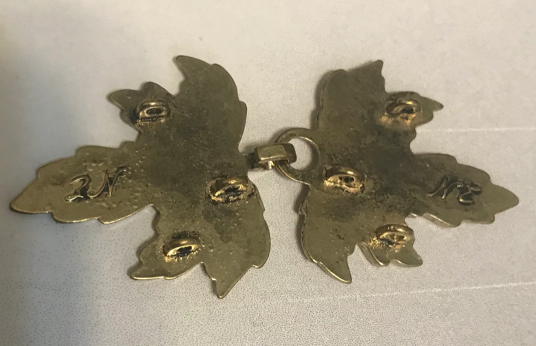 Cloak Clasp - Leaf Cloak Clasp Set of 3 in Silver or Gold, Clip on or Sew on