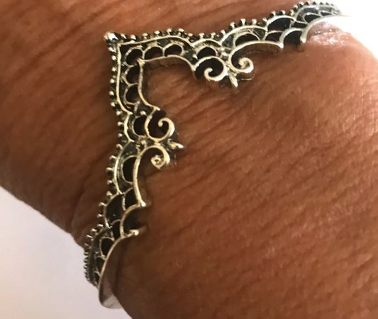 Bracelet - Tribal Bracelet in Silver or Gold