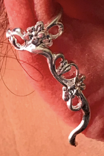 Ear Cuff - Climbing Vine Ear Cuff in Silver or Gold